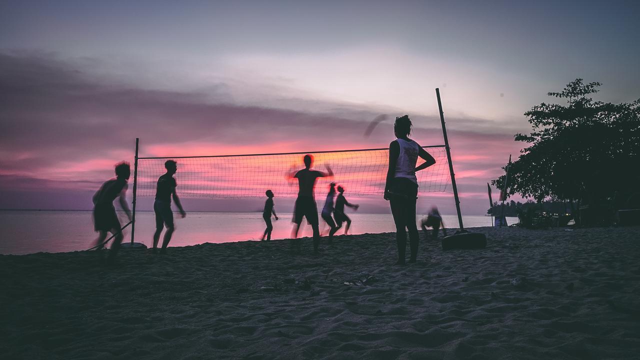 Хостел Dancing Elephant Beach Club Баан-Тай Екстер'єр фото